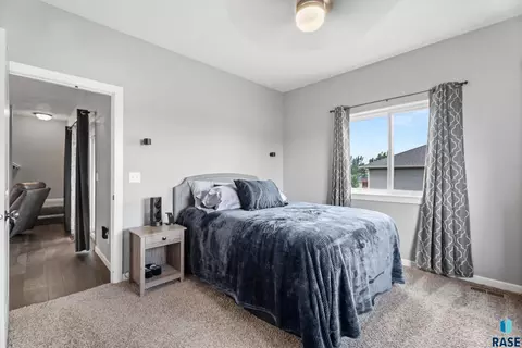 Bedroom - 505 Meadow St, Baltic, SD 57003 photo 2 of 12