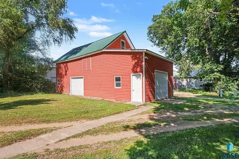 Other - 420 W 7th St, Canton, SD 57013 photo 10 of 10