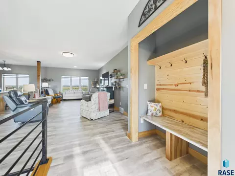 Entry Way - 47504 Pony Meadow Ct, Renner, SD 57055 photo 4 of 7