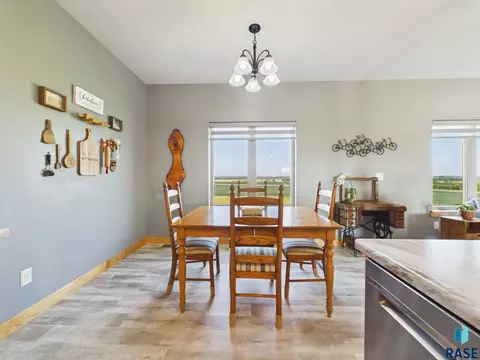 Dining - 47504 Pony Meadow Ct, Renner, SD 57055 photo 2 of 2