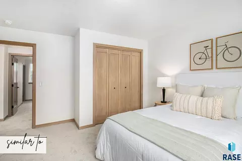 5727 E Avett Pl, Sioux Falls, SD 57108 photo 9