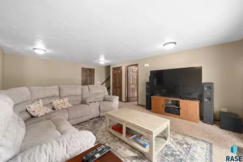 Other - 3708 E Wakefield Cir, Sioux Falls, SD 57103 photo 5 of 6