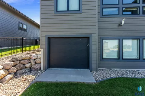 Exterior - 2440 N Alberta Trl, Tea, SD 57064 photo 20 of 20