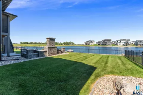 Exterior - 2440 N Alberta Trl, Tea, SD 57064 photo 14 of 20