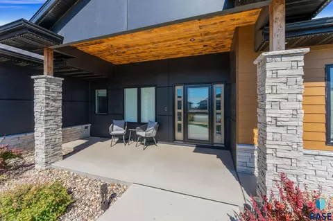 Exterior - 2440 N Alberta Trl, Tea, SD 57064 photo 3 of 20