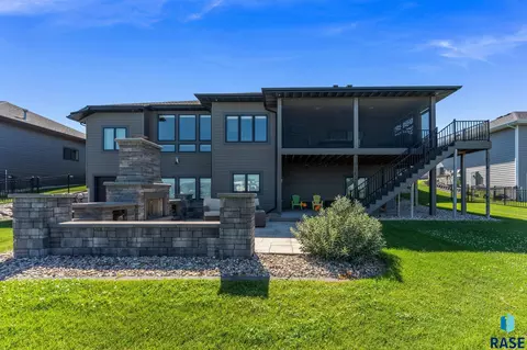 Exterior - 2440 N Alberta Trl, Tea, SD 57064 photo 4 of 20