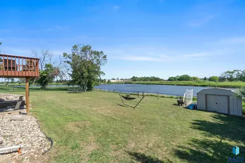 Holiday Dr, Canton, SD 57013 photo 23