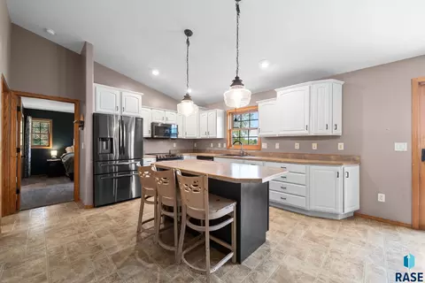Holiday Dr, Canton, SD 57013 photo 3