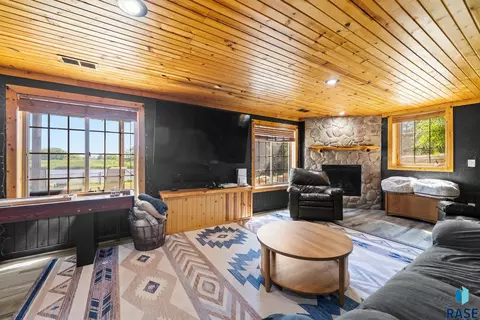 Holiday Dr, Canton, SD 57013 photo 20