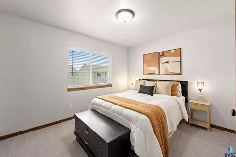 Bedroom - 2413 E Copalis Pl, Sioux Falls, SD 57108 photo 3 of 3