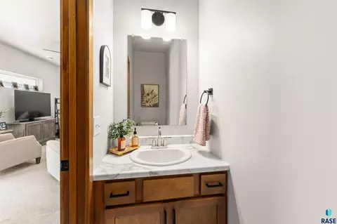 Bath - 2413 E Copalis Pl, Sioux Falls, SD 57108 photo 1 of 3