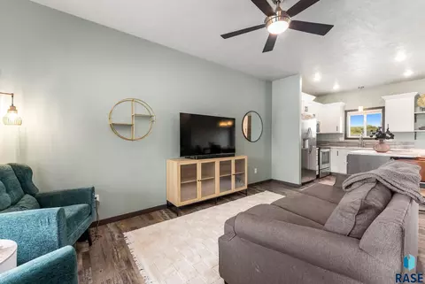 Living - 1208 N Broken Bow Ave, Sioux Falls, SD 57103 photo 1 of 2