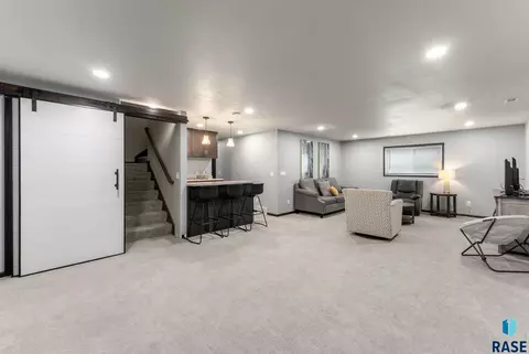 Other - 1208 N Broken Bow Ave, Sioux Falls, SD 57103 photo 7 of 14