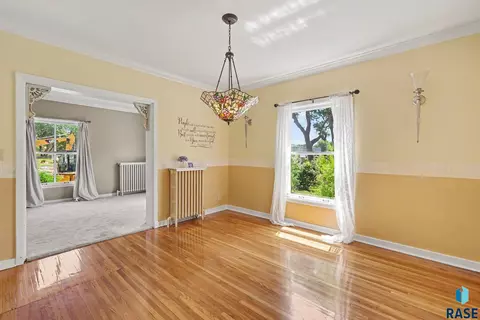 803 N Egan Ave, Madison, SD 57042 photo 10
