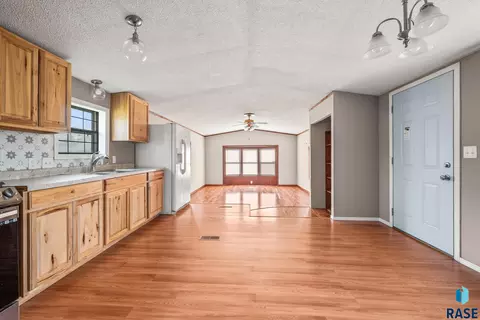 505 N Eagle Pl, Sioux Falls, SD 57107 photo 12