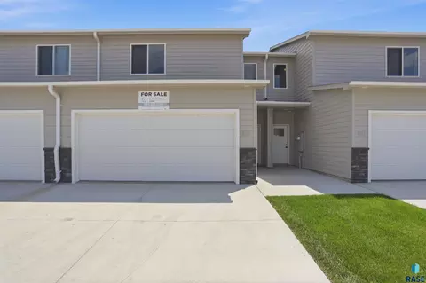 Other - 8015 E Tencate Pl, Sioux Falls, SD 57110 photo 4 of 5