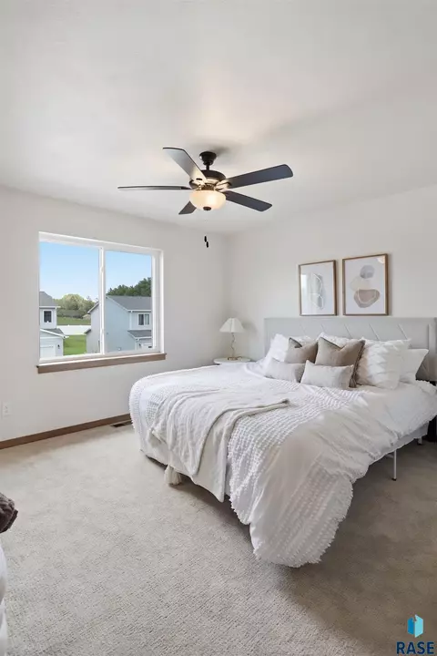 Bedroom - 8015 E Tencate Pl, Sioux Falls, SD 57110 photo 5 of 5