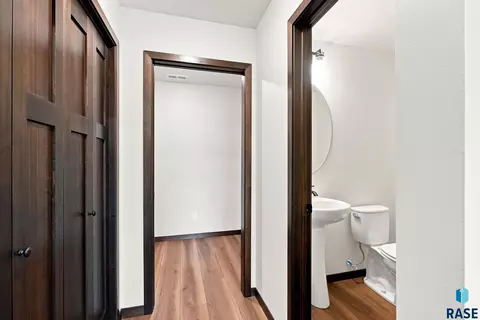 Entry Way - 3917 E Iron Bridge Pl, Sioux Falls, SD 57108 photo 1 of 2