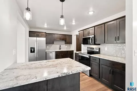 Kitchen - 3917 E Iron Bridge Pl, Sioux Falls, SD 57108 photo 1 of 3