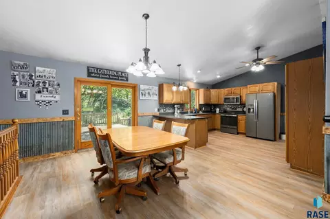 Dining - 29001 486th Ave, Fairview, SD 57027 photo 1 of 1