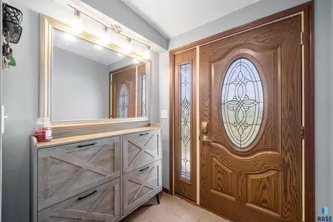 Entry Way - 48246 264th St, Brandon, SD 57005 photo 1 of 3