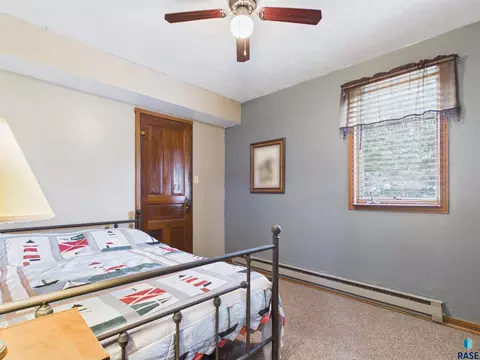 Bedroom - 43116 230 St, Howard, SD 57349 photo 1 of 8