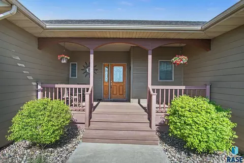 Exterior - 25558 472nd Ave, Renner, SD 57055 photo 2 of 6