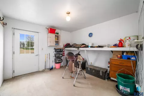 48349 276th St, Canton, SD 57013 photo 12