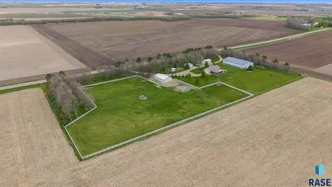 48349 276th St, Canton, SD 57013 photo 38