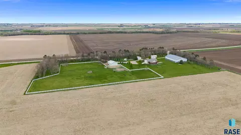 48349 276th St, Canton, SD 57013 photo 37