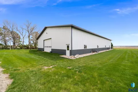 48349 276th St, Canton, SD 57013 photo 6
