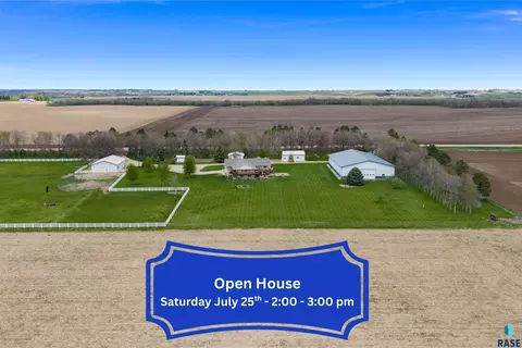 48349 276th St, Canton, SD 57013