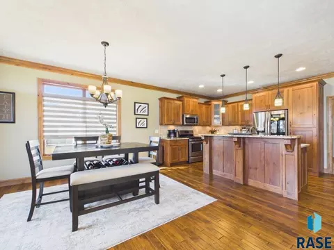 Dining - E 77th St, Sioux Falls, SD 57108 photo 1 of 2