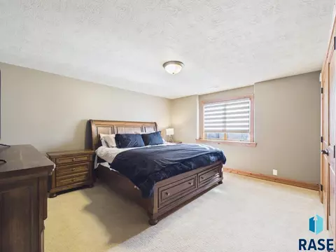 Bedroom - E 77th St, Sioux Falls, SD 57108 photo 4 of 4