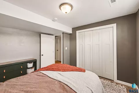 Bedroom - 1025 N Rose Ave, Tea, SD 57064 photo 6 of 8