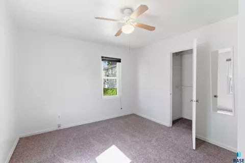 Bedroom - 1508 W 28th St, Sioux Falls, SD 57105 photo 2 of 4