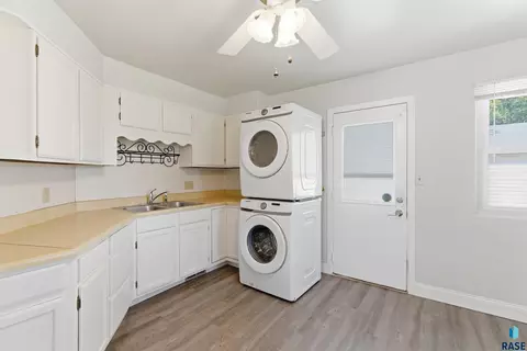 Other - 1508 W 28th St, Sioux Falls, SD 57105 photo 6 of 7