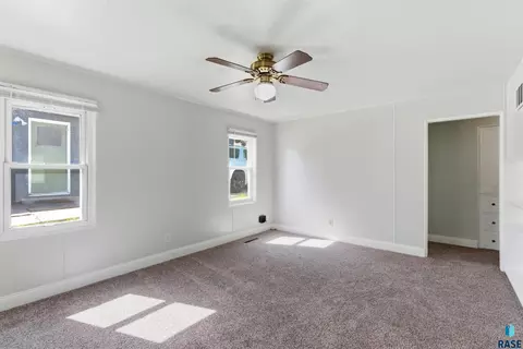 Bedroom - 1508 W 28th St, Sioux Falls, SD 57105 photo 1 of 4