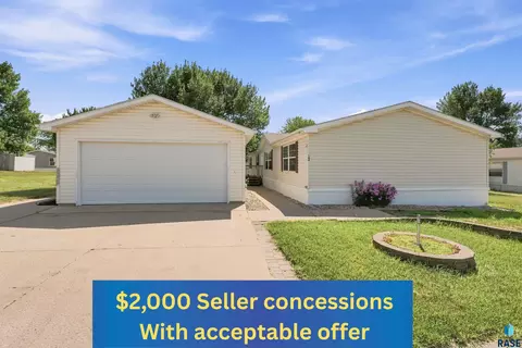 108 S Cory Pl, Sioux Falls, SD 57110