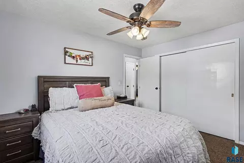 Bedroom - 608 E Walnut St, Harrisburg, SD 57032 photo 3 of 6