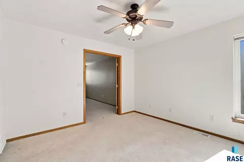 Bedroom - S Hoffman Pl, Sioux Falls, SD 57108 photo 4 of 8