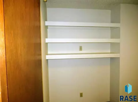 Other - 1426 E 17th St, Sioux Falls, SD 57104 photo 5 of 16