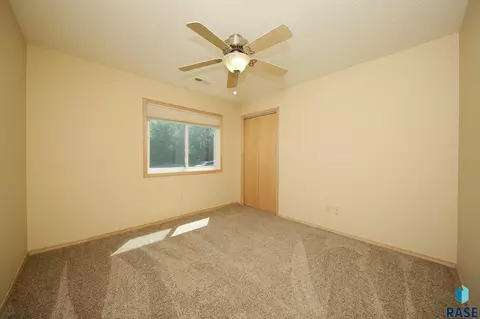 Bedroom - 4801 S Oxbow Ave # 101, Sioux Falls, SD 57106 photo 4 of 4