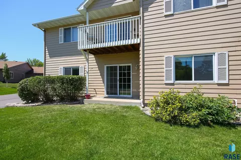 Other - 4801 S Oxbow Ave # 101, Sioux Falls, SD 57106 photo 2 of 8