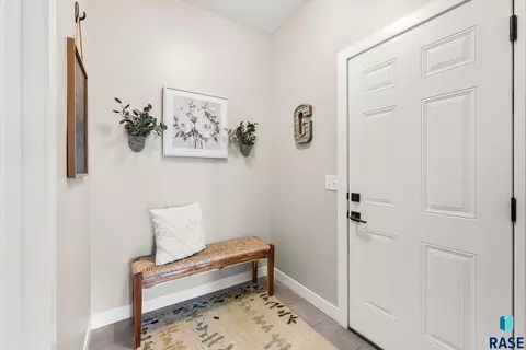 Entry Way - 7009 E Sierra Trl, Sioux Falls, SD 57110 photo 3 of 3