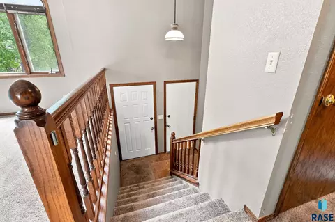 Entry Way - 900 E Magnolia Dr, Brandon, SD 57005 photo 1 of 1