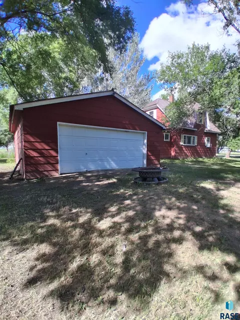 Other - 700 Pine St, Frankfort, SD 57440 photo 3 of 5