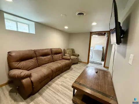 Other - 208 E King St, Chamberlain, SD 57325 photo 3 of 9