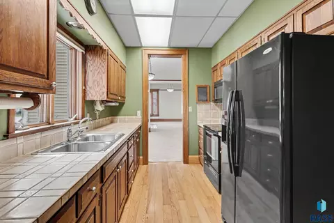 Kitchen - 500 N Egan Ave, Madison, SD 57042 photo 1 of 5
