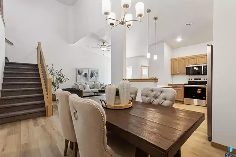 Dining - 2412 E Jetty Pl, Sioux Falls, SD 57108 photo 1 of 2